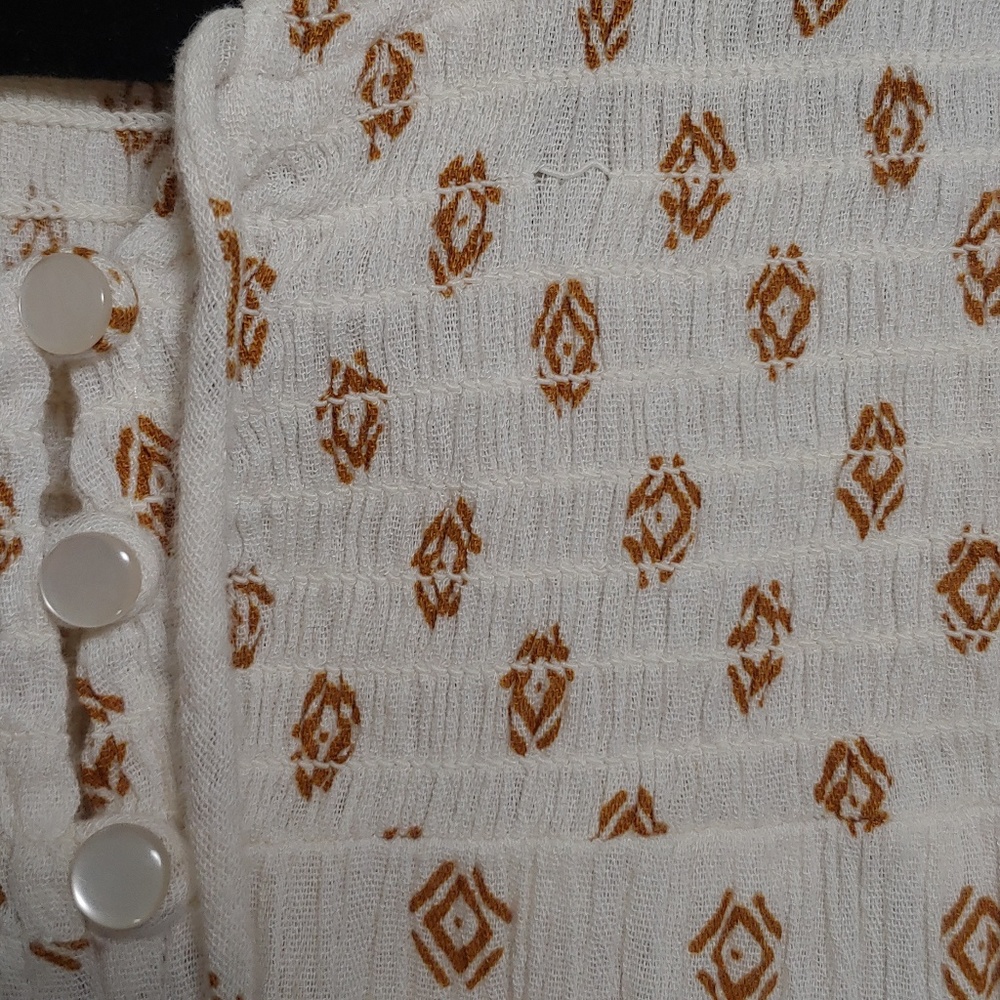 Red Camel blouse - Picture 4 of 7